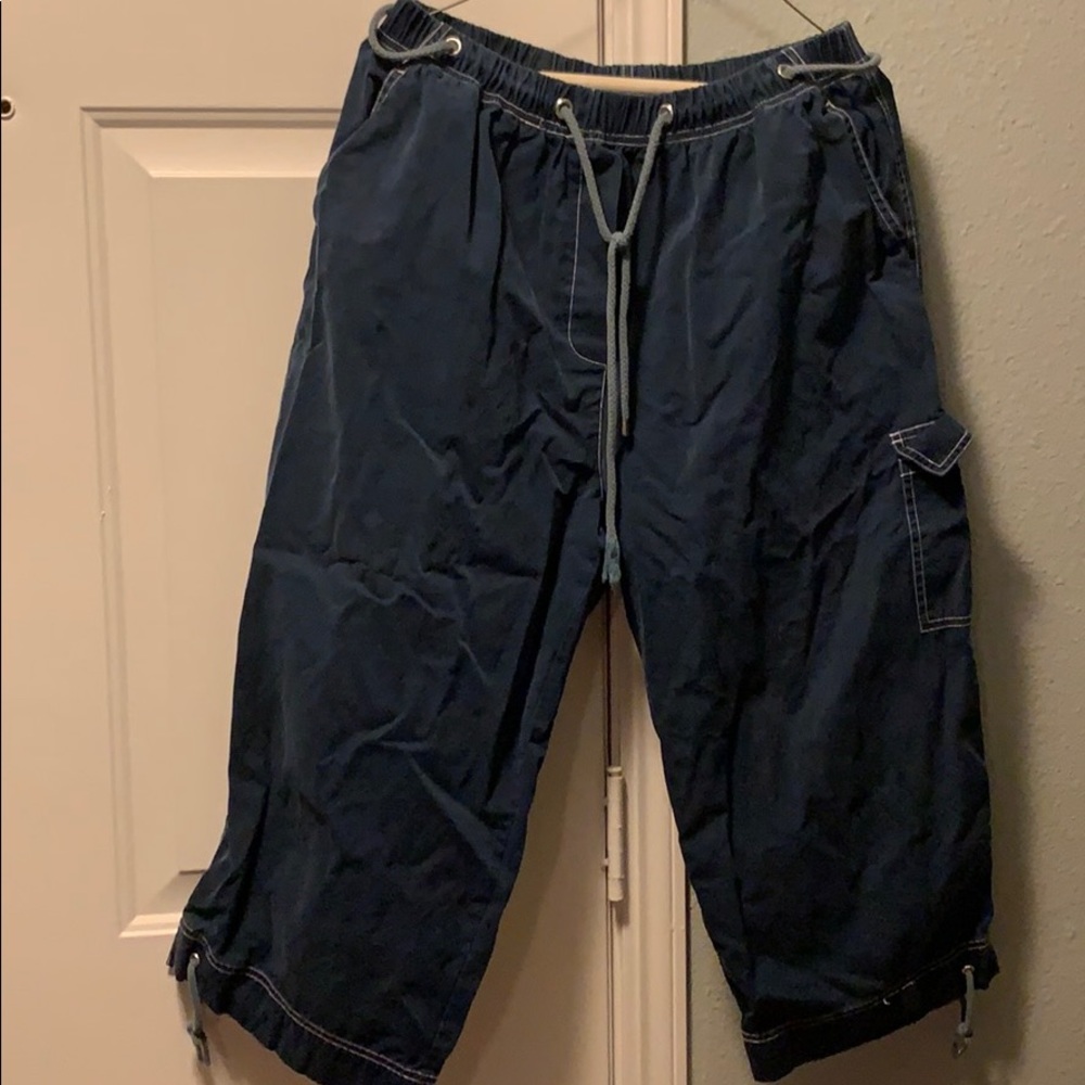 COPY - Capri pants